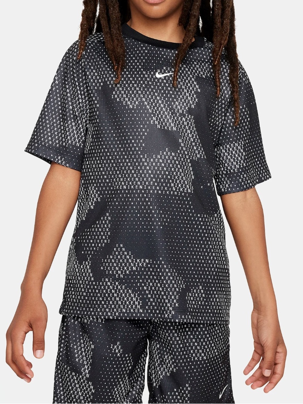 Nike Boys XL Black and White Shirt